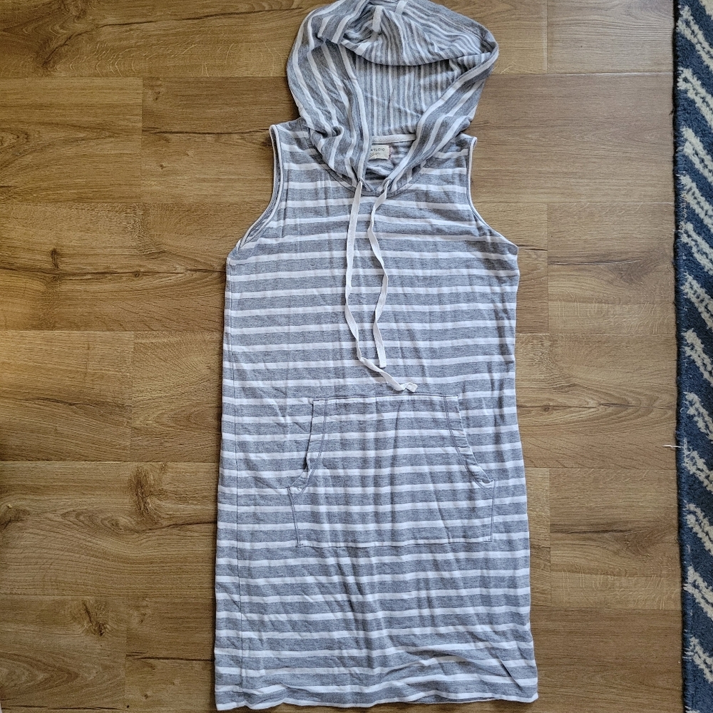 Max Studio Gray and White Striped Sleeveless Hooded Mini Dress